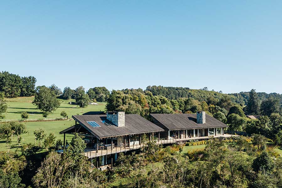 Casa Dulanto - Fachada nocturna